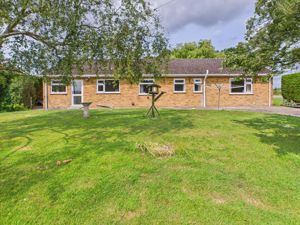 Rear elevation- click for photo gallery